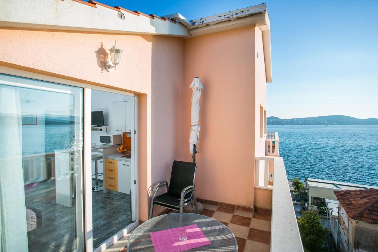 Kaja - Right Next To The Beach Trogir Exterior foto