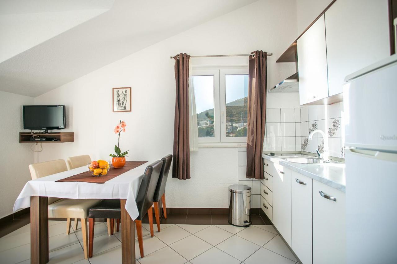 Kaja - Right Next To The Beach Trogir Exterior foto